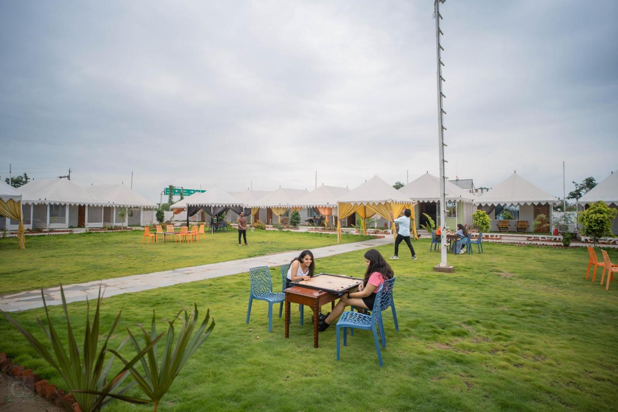 The Royal Heritage Tent Resort- Statue Of Unity Kevadia Екстериор снимка
