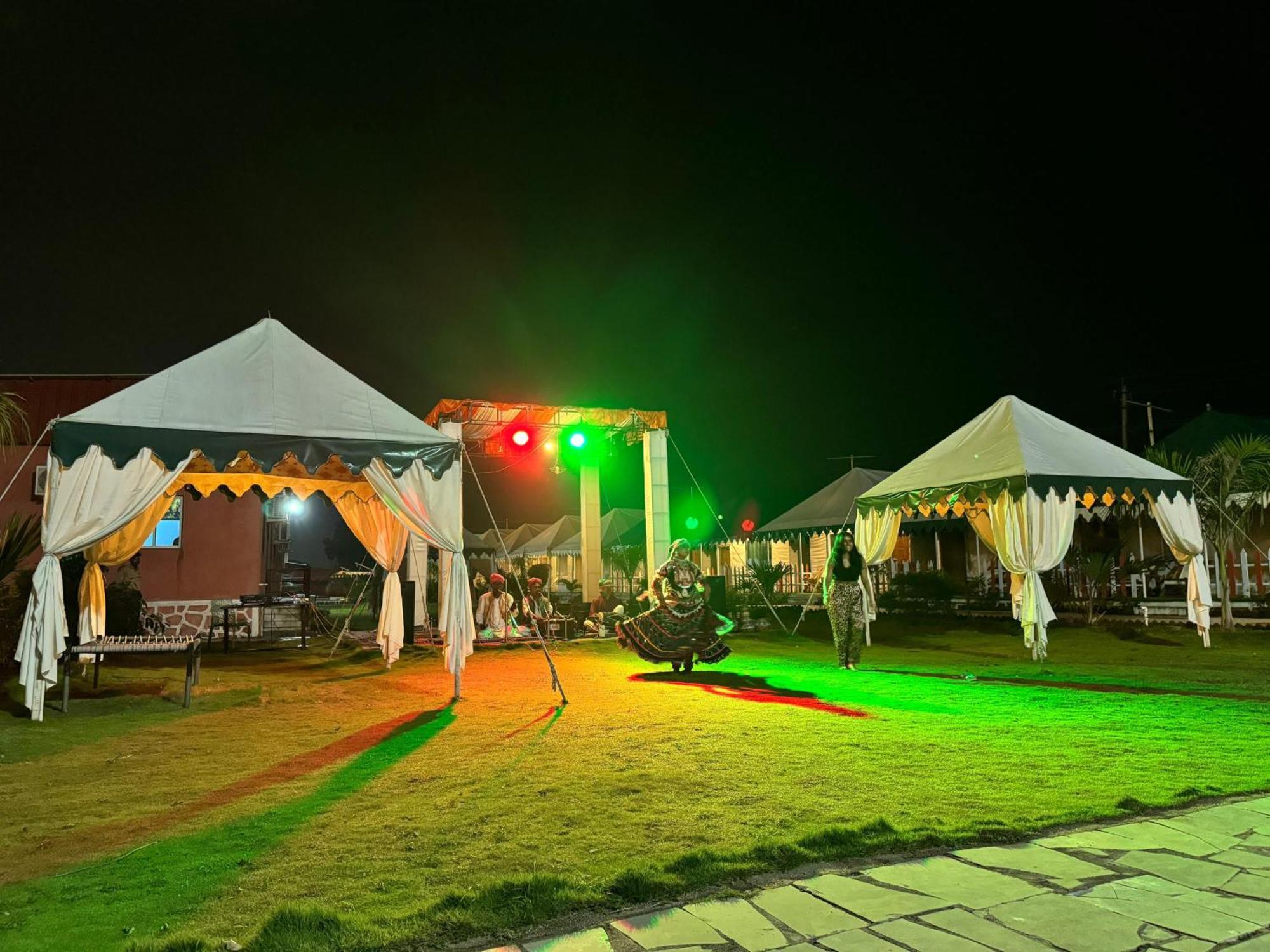 The Royal Heritage Tent Resort- Statue Of Unity Kevadia Екстериор снимка